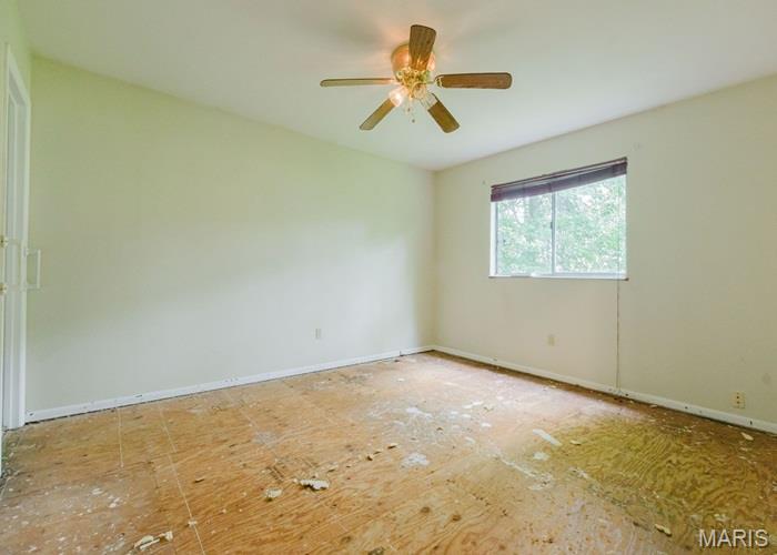 1921 Lakeheights Lane Property Photo 10