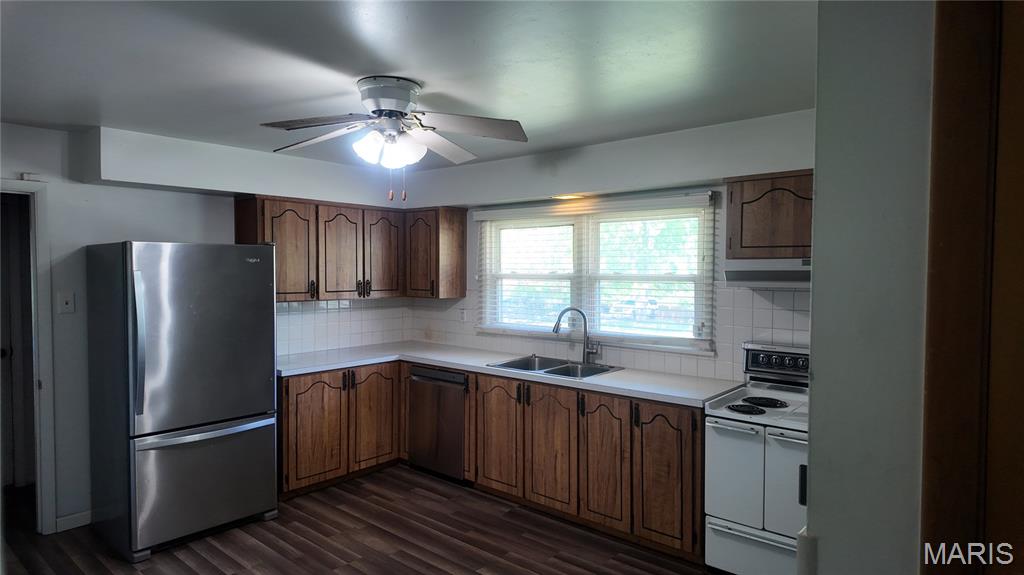 12050 Mignon Drive Property Photo 3