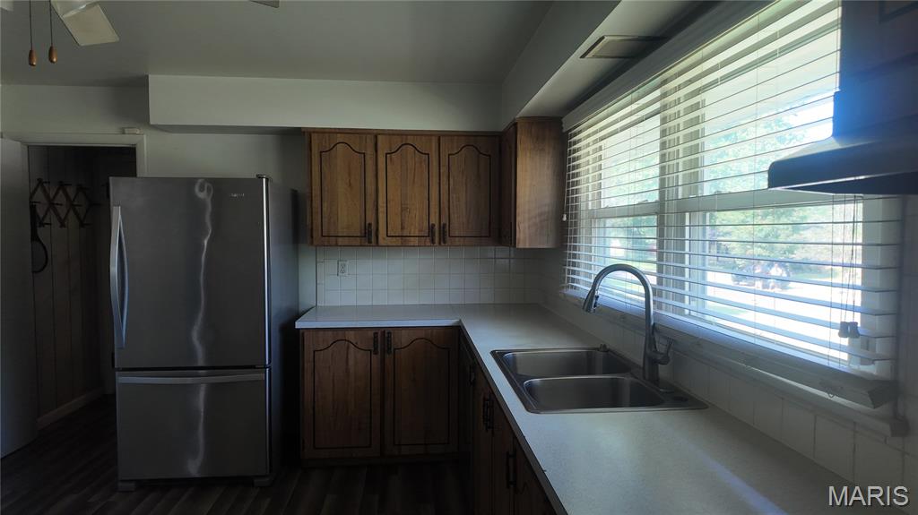 12050 Mignon Drive Property Photo 5