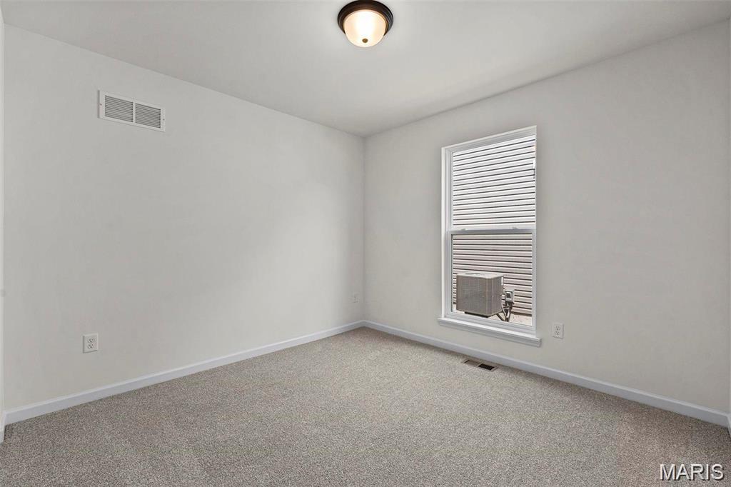 228 Westhaven Circle Drive Property Photo 11