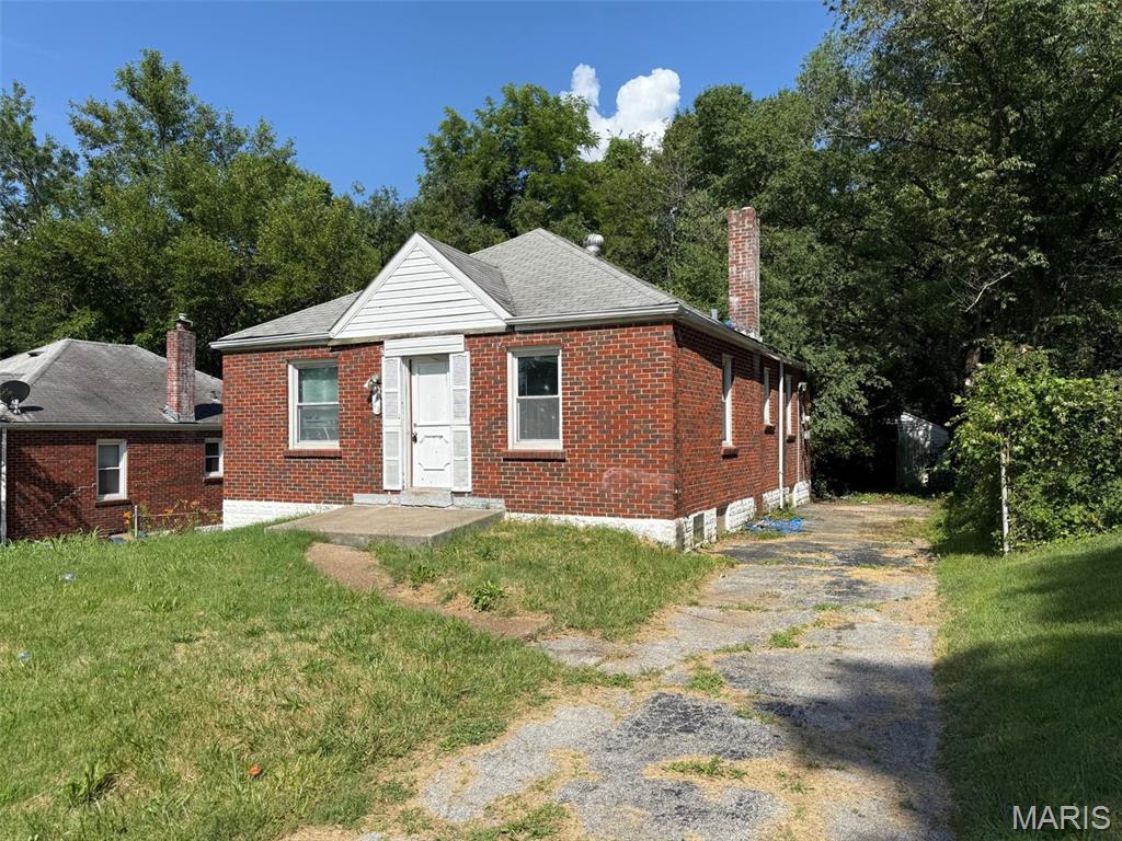 5411 Fletcher Street Property Photo 2