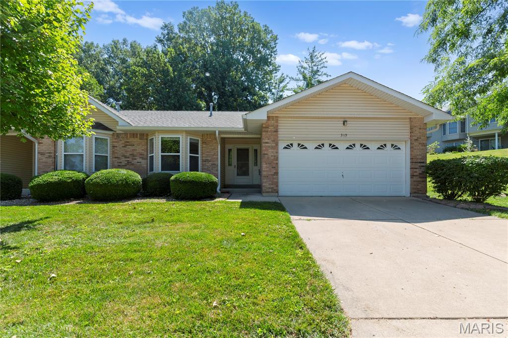 3119 Shady Oak Drive 20b Property Photo 1