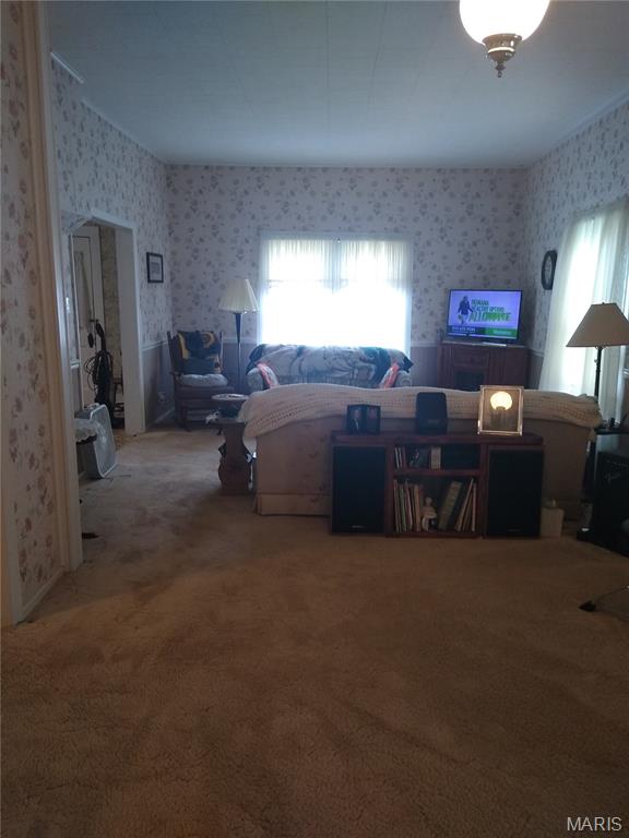 904 W Park Street Property Photo 6