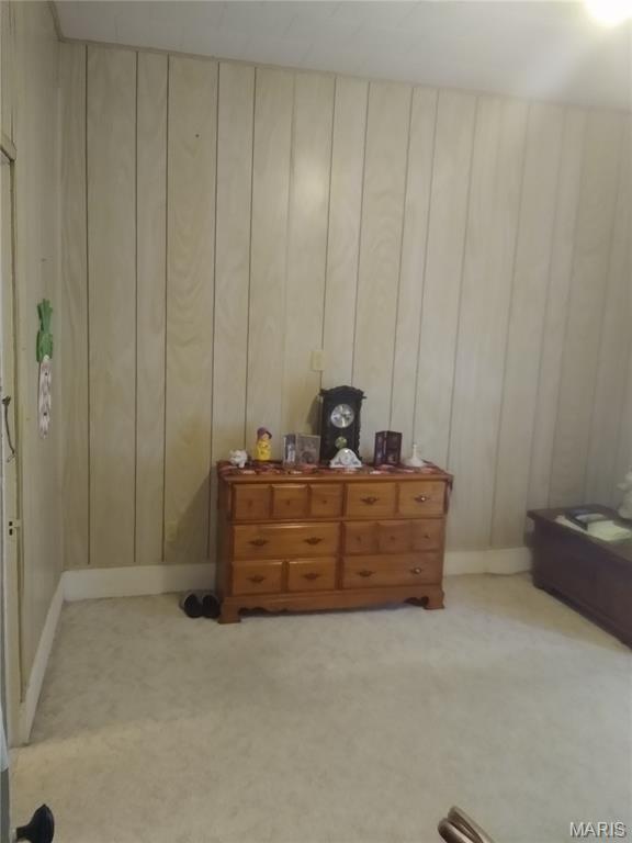 904 W Park Street Property Photo 9