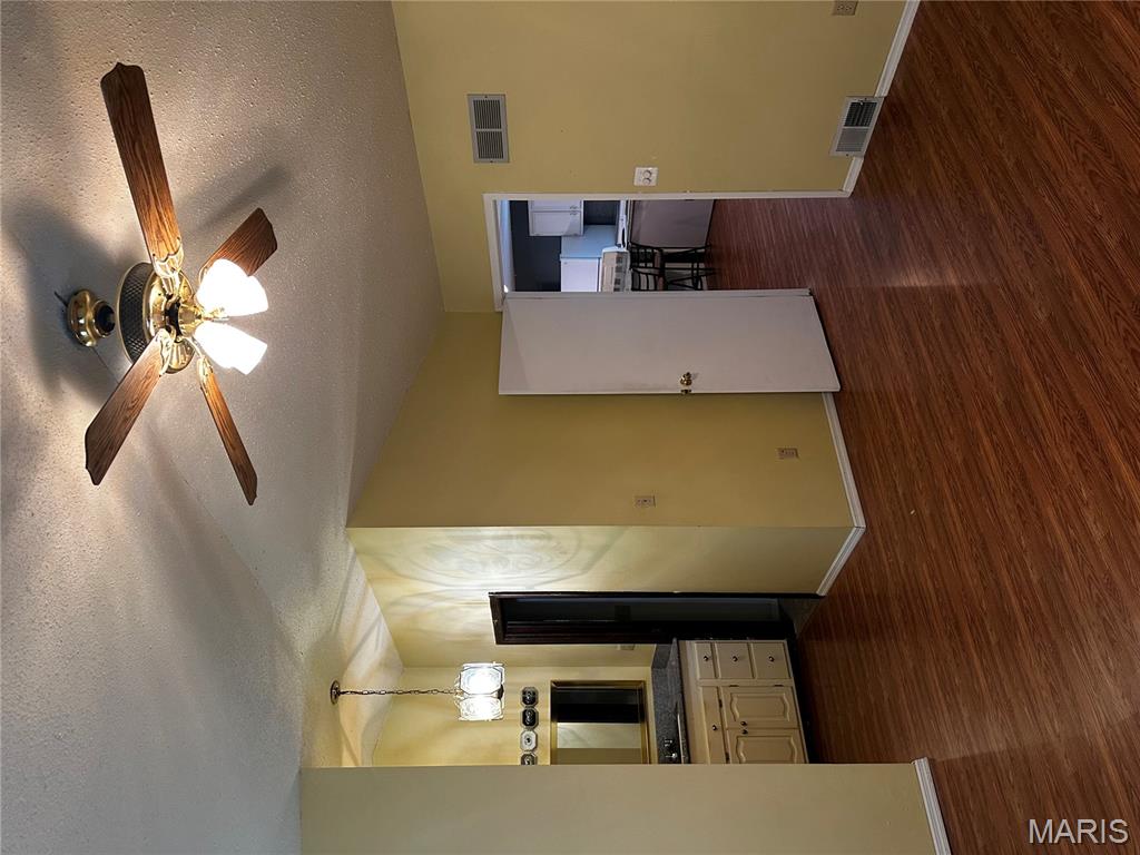 523 Foxtrail Drive Property Photo 13