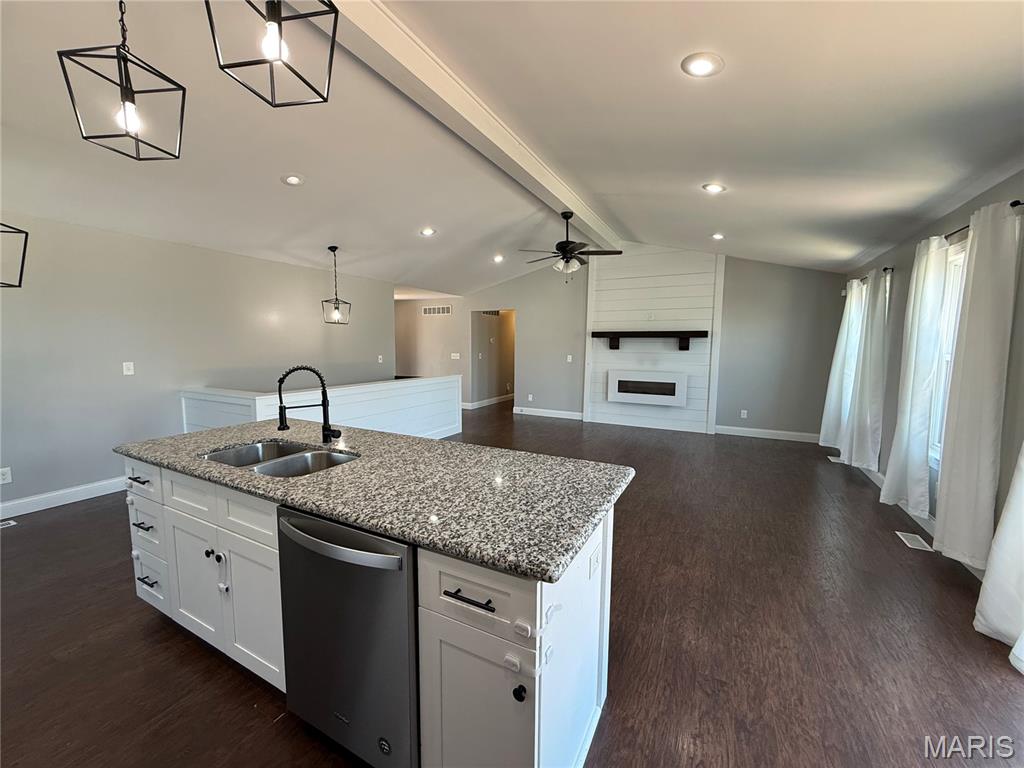 550 Austin Drive Property Photo 14