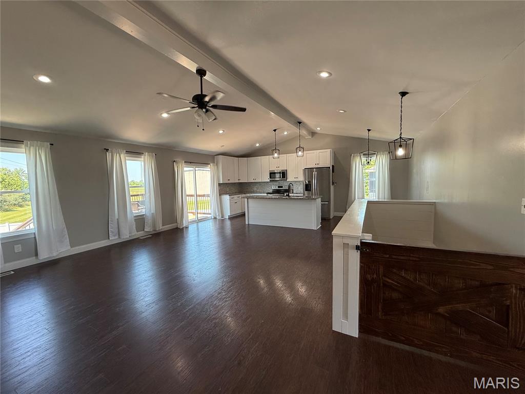 550 Austin Drive Property Photo 16