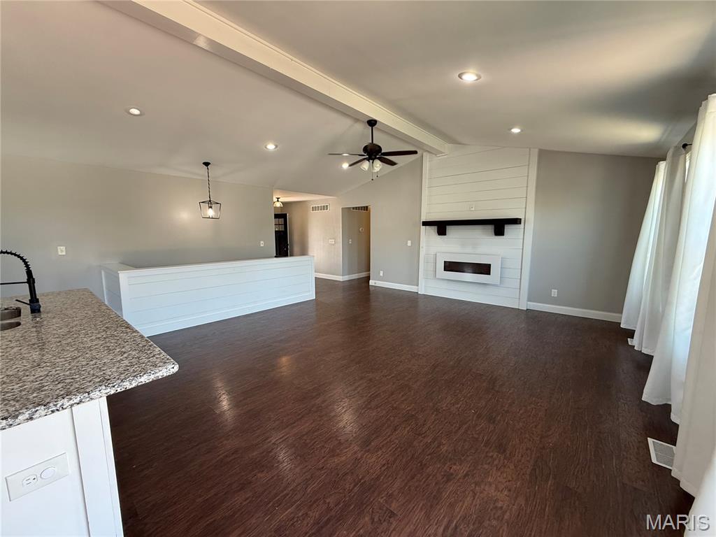 550 Austin Drive Property Photo 18