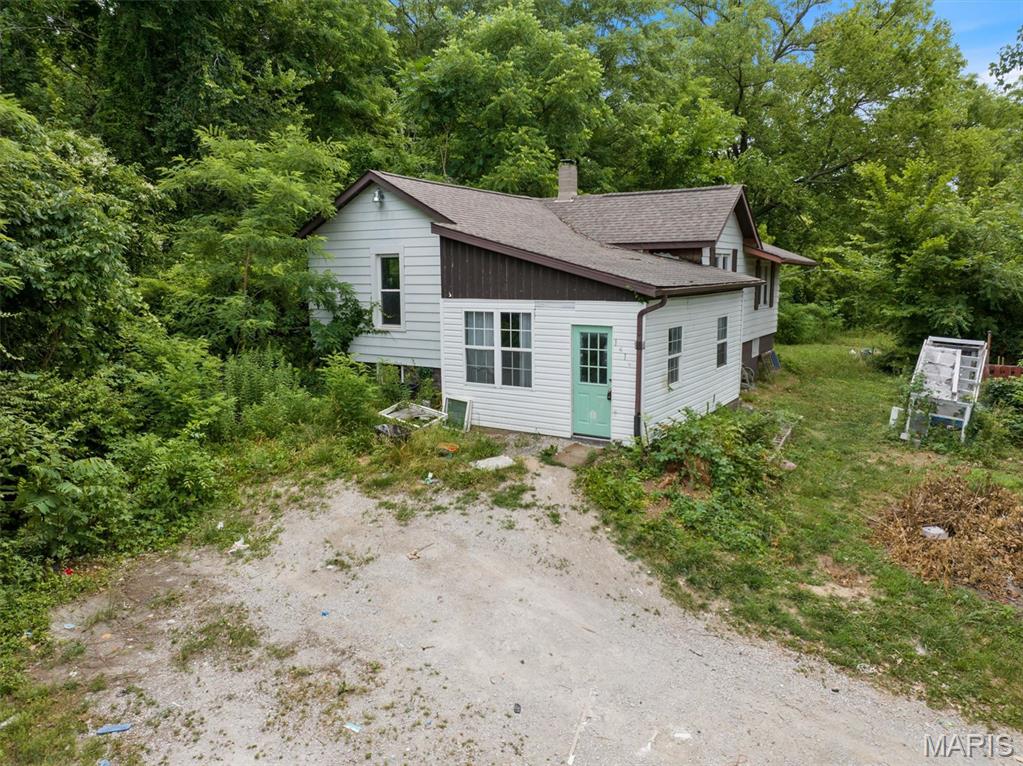 1619 Pontiac Road Property Photo 1