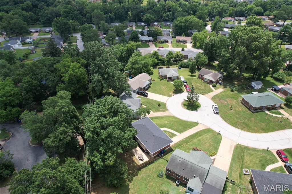 9405 High Hill Court Property Photo 4