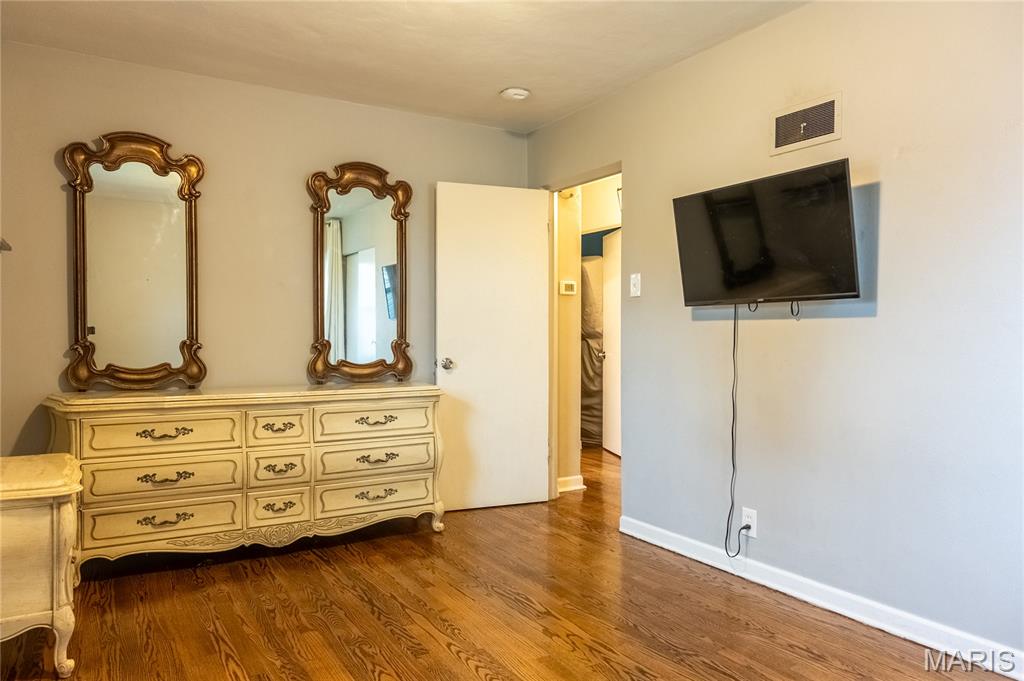 9405 High Hill Court Property Photo 12