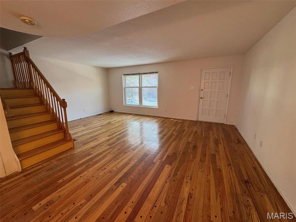 13573 Coliseum Drive Property Photo 2