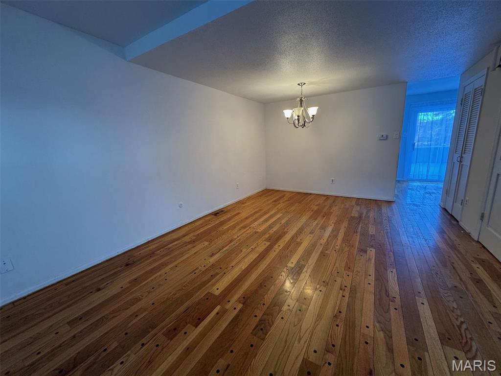 13573 Coliseum Drive Property Photo 5