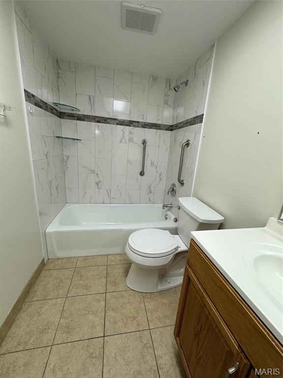 13573 Coliseum Drive Property Photo 17