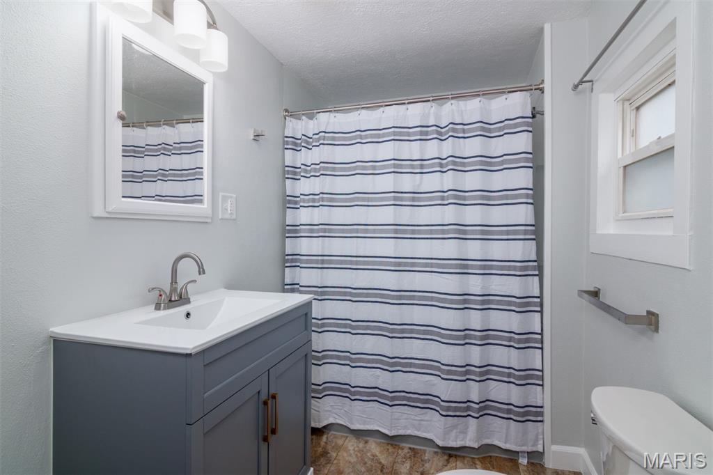 601 E Jefferson Street Property Photo 14