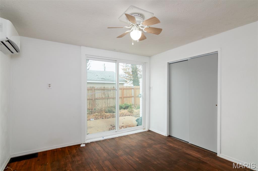 601 E Jefferson Street Property Photo 18
