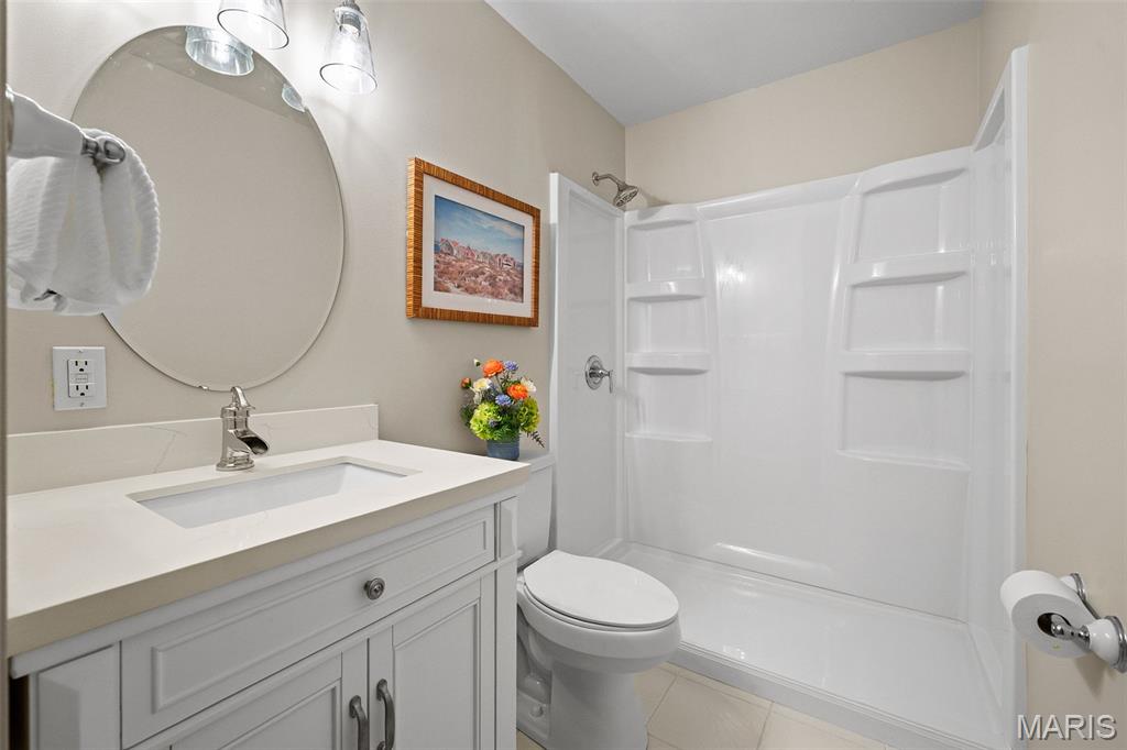 415 Thorntree Lake Court Property Photo 33