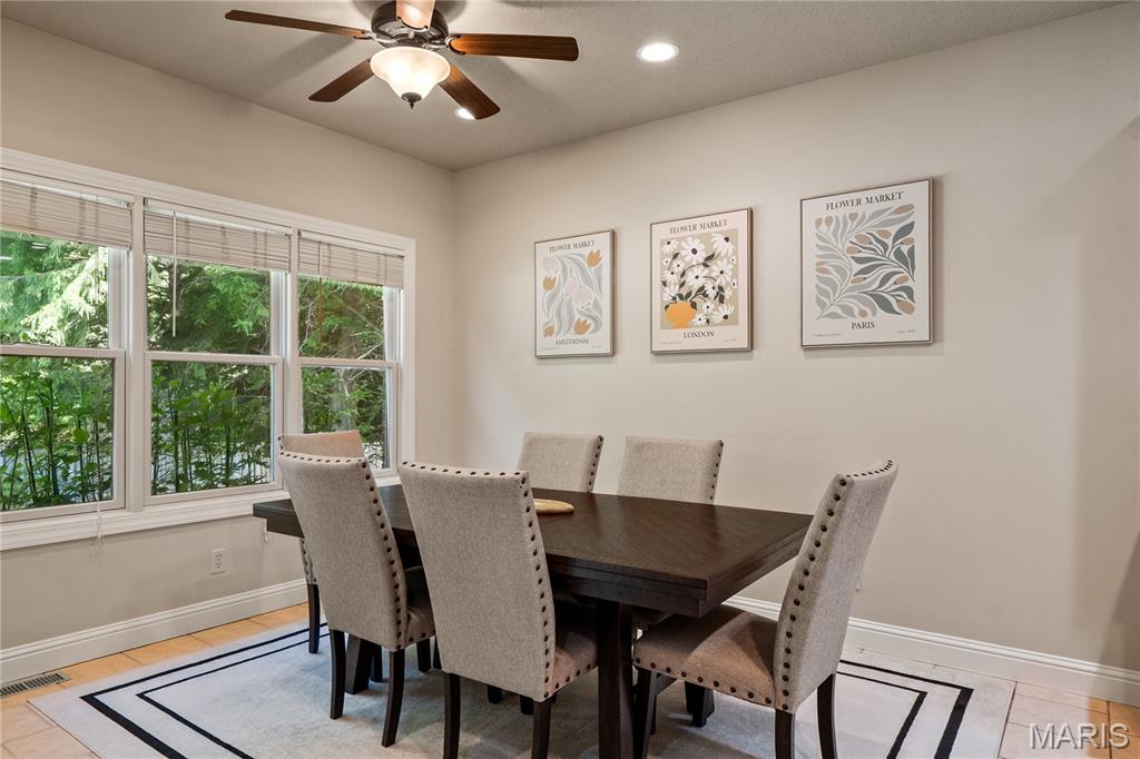1323 Copper Drive Property Photo 8