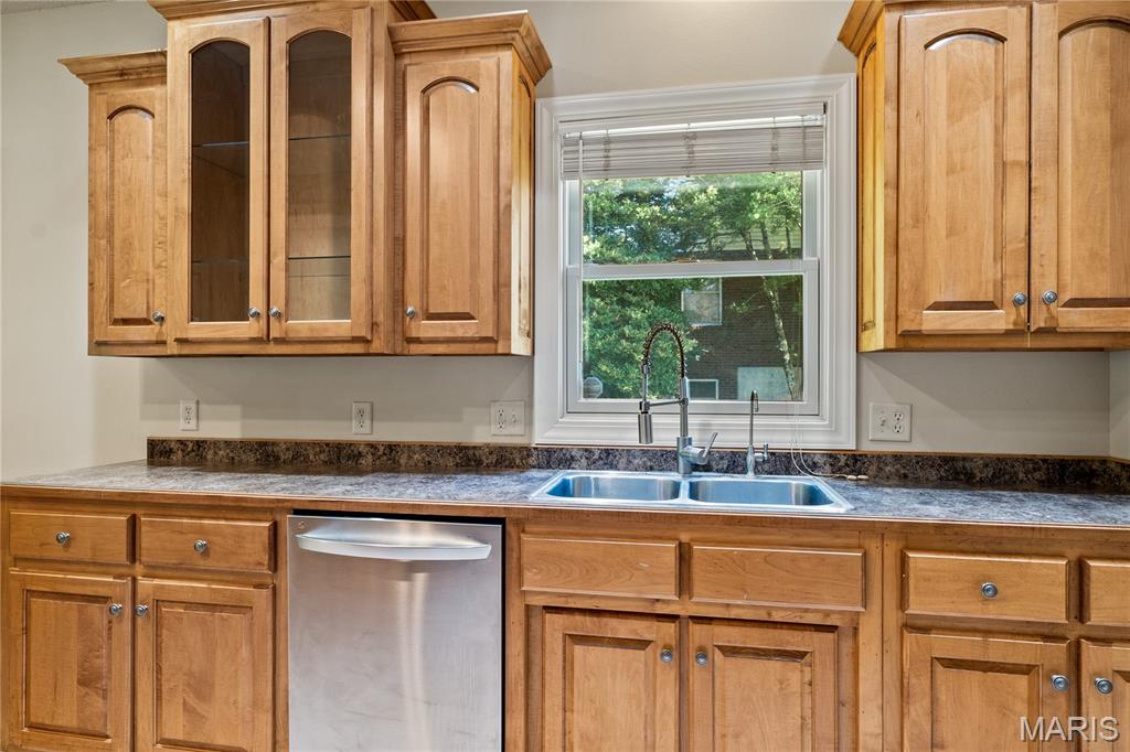1323 Copper Drive Property Photo 11