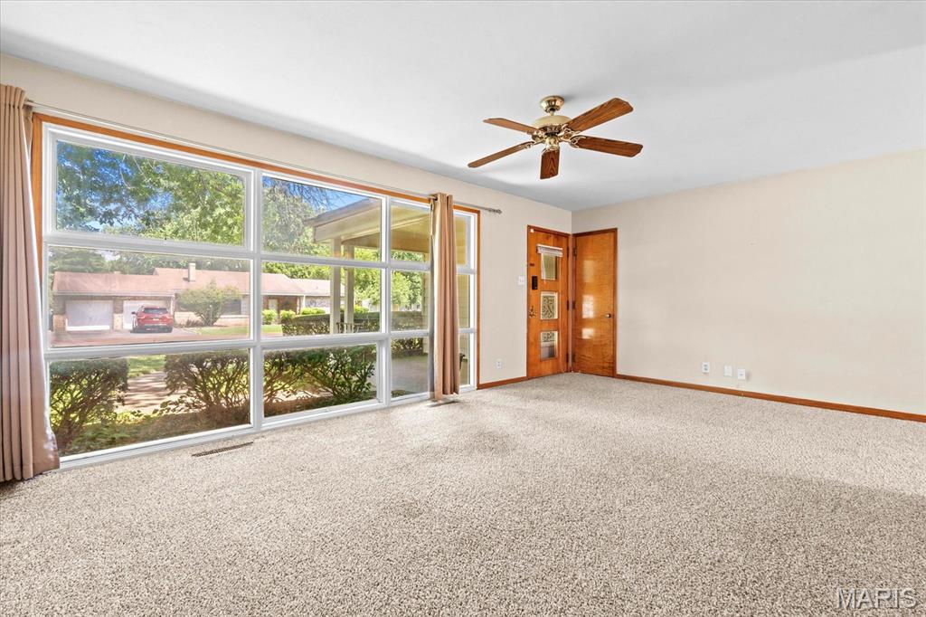 1631 Foster Drive Property Photo 9