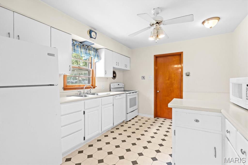 1631 Foster Drive Property Photo 12