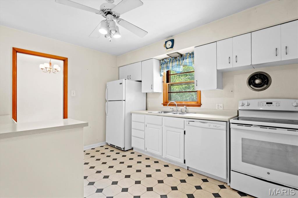 1631 Foster Drive Property Photo 14
