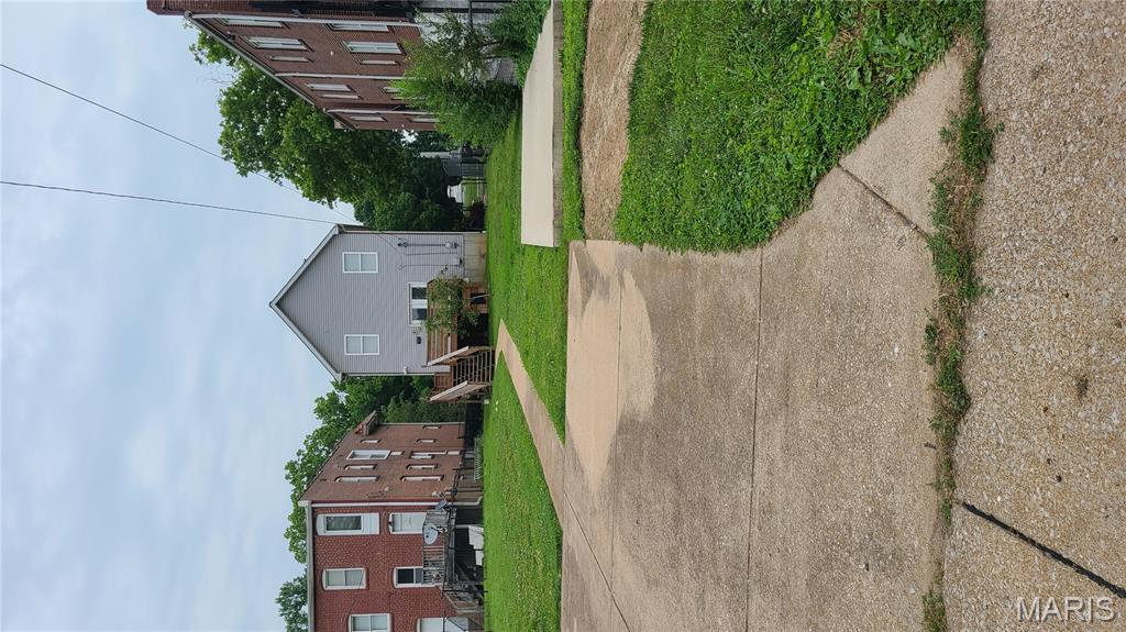 4916 W Florissant Avenue Property Photo 28