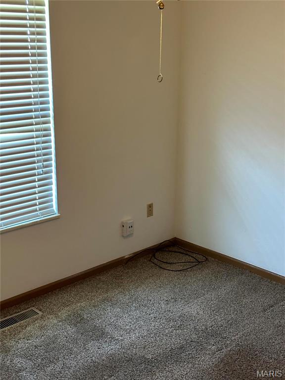 842 Southgate Drive Property Photo 9