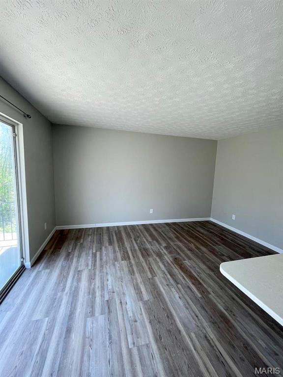 95 Devon Court Property Photo 10