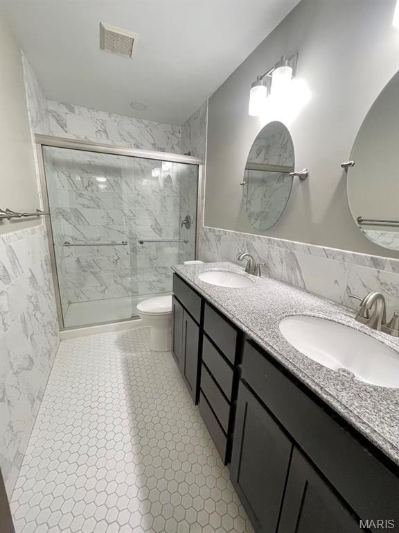 95 Devon Court Property Photo 14