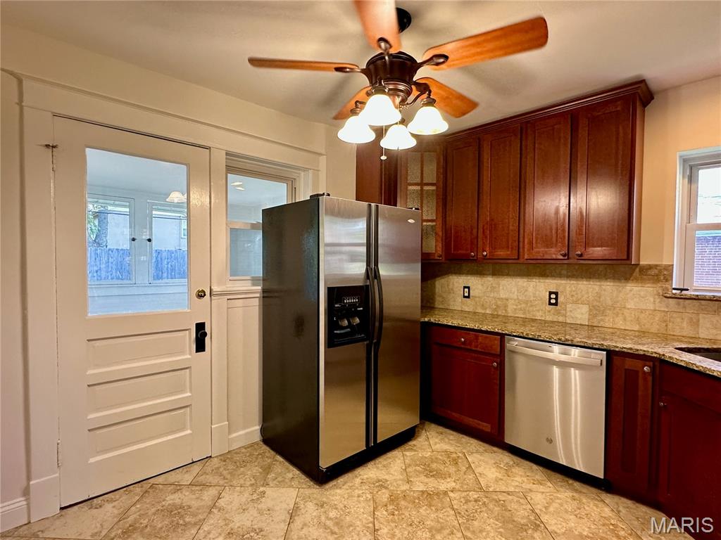 1039 Curran Avenue Property Photo 9
