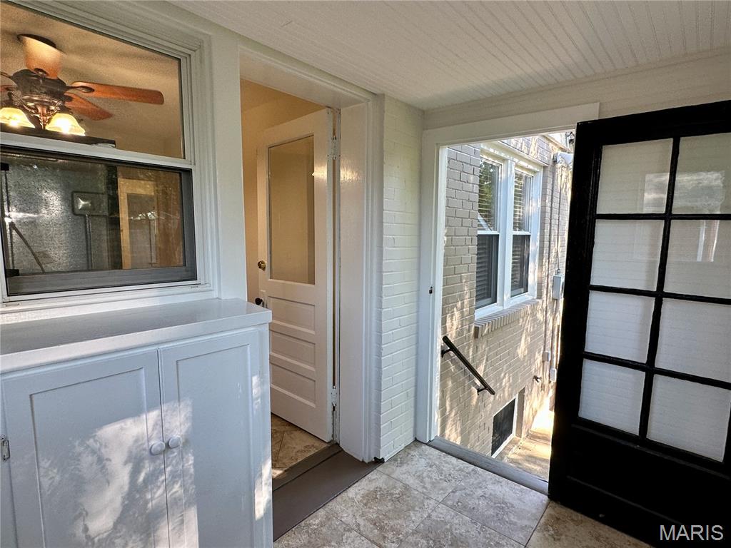 1039 Curran Avenue Property Photo 28