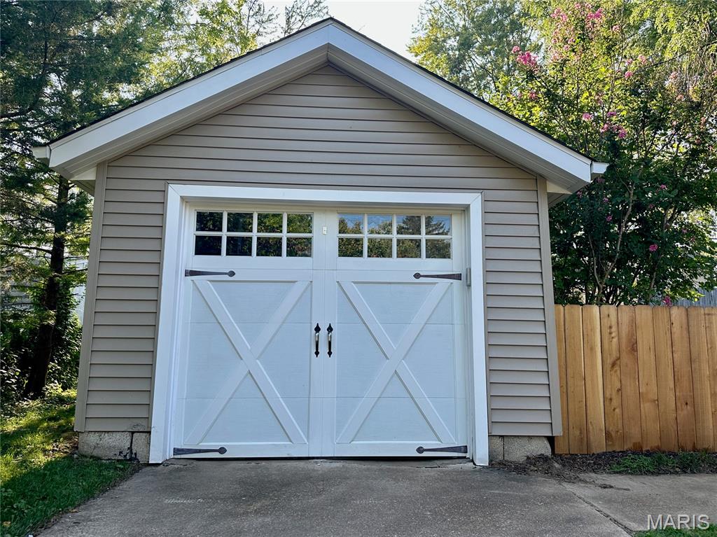 1039 Curran Avenue Property Photo 33
