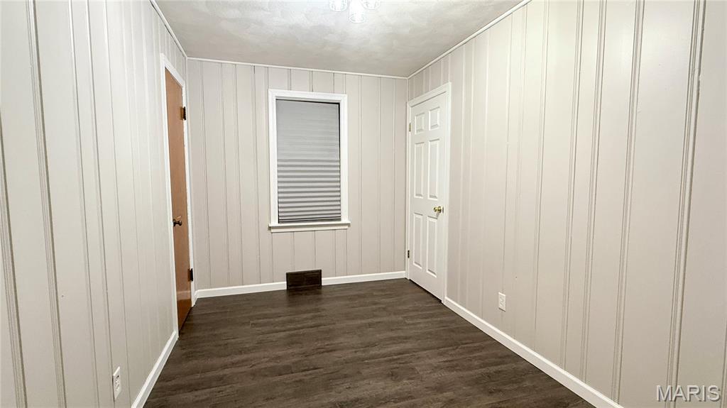 504 N Moore Street Property Photo 32