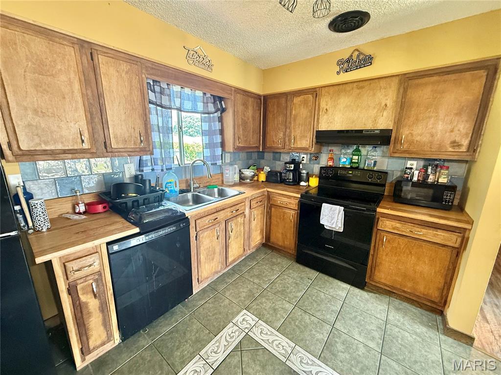 108 Eric Street Property Photo 13