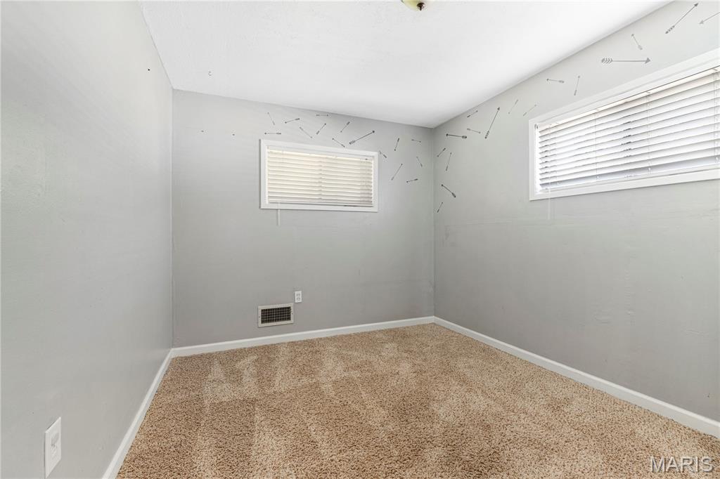 3710 Risch Avenue Property Photo 19