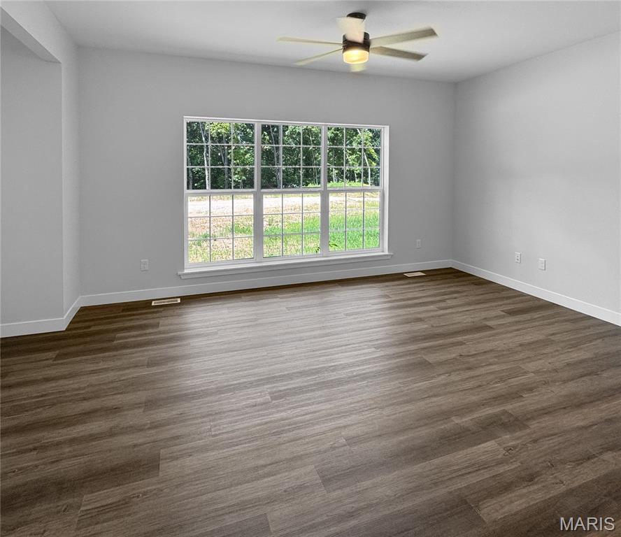 15008 Spur Creek Road Property Photo 8
