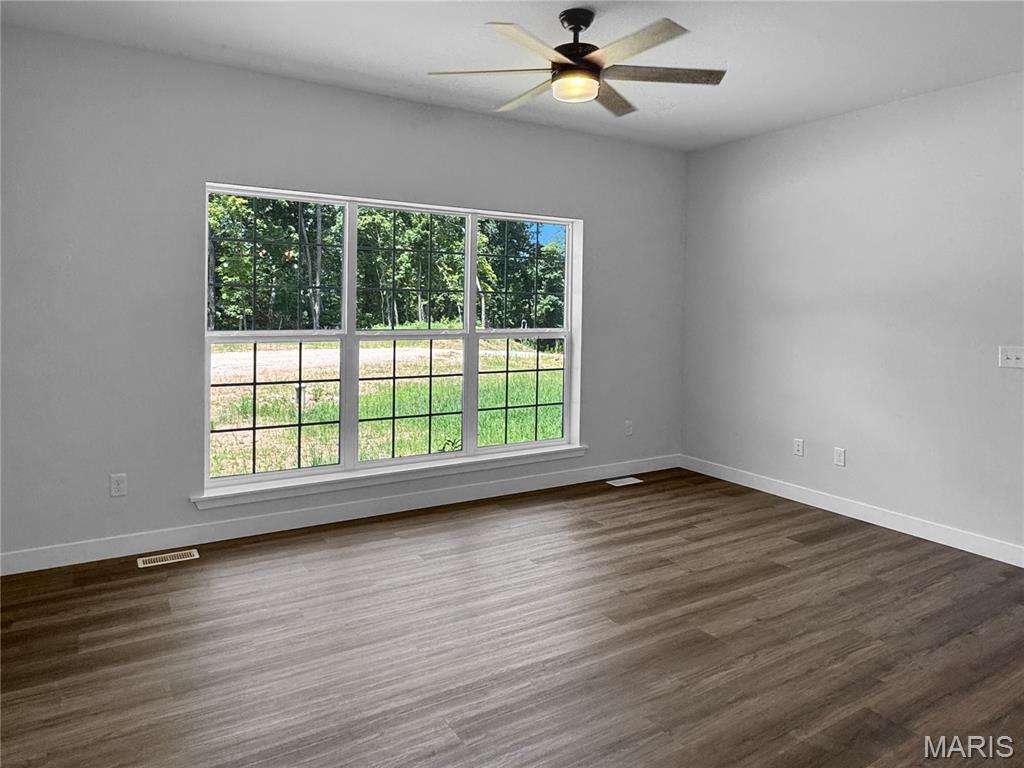15008 Spur Creek Road Property Photo 9