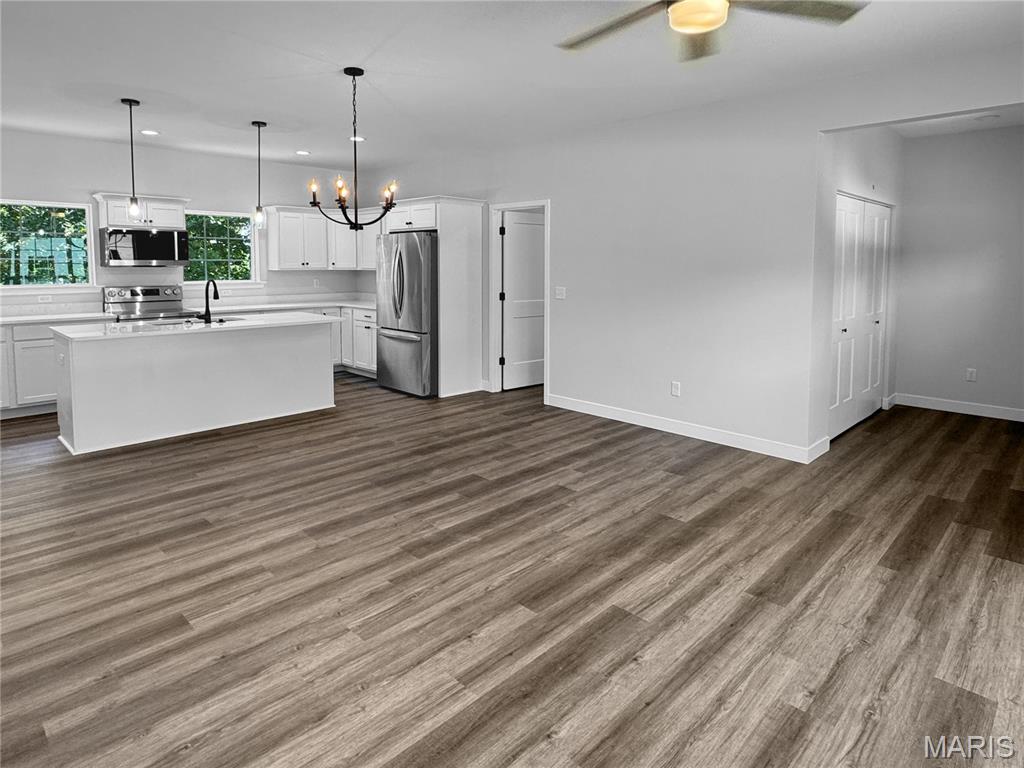 15008 Spur Creek Road Property Photo 21