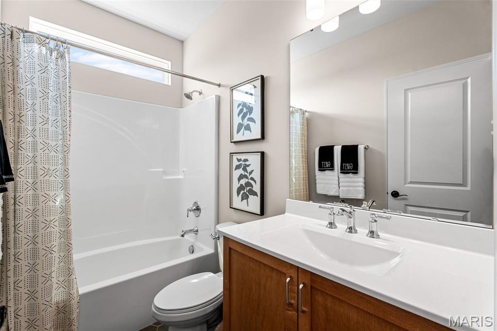 216 Discovery Meadows Place Property Photo 4
