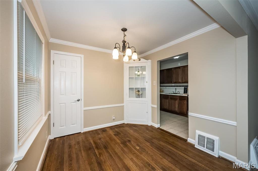 1424 Golden Drive Property Photo 4