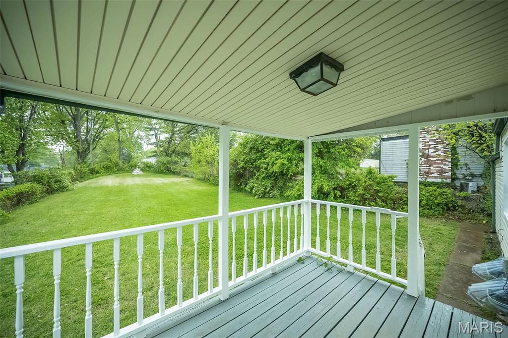 1424 Golden Drive Property Photo 17