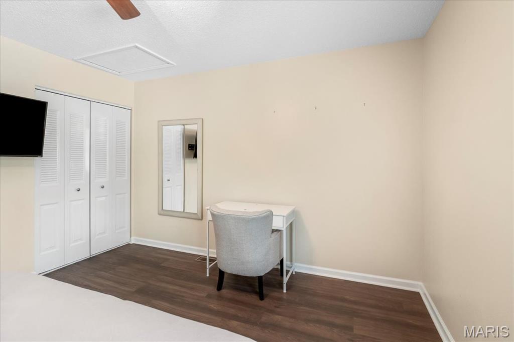 9053 W Swan Circle Property Photo 12