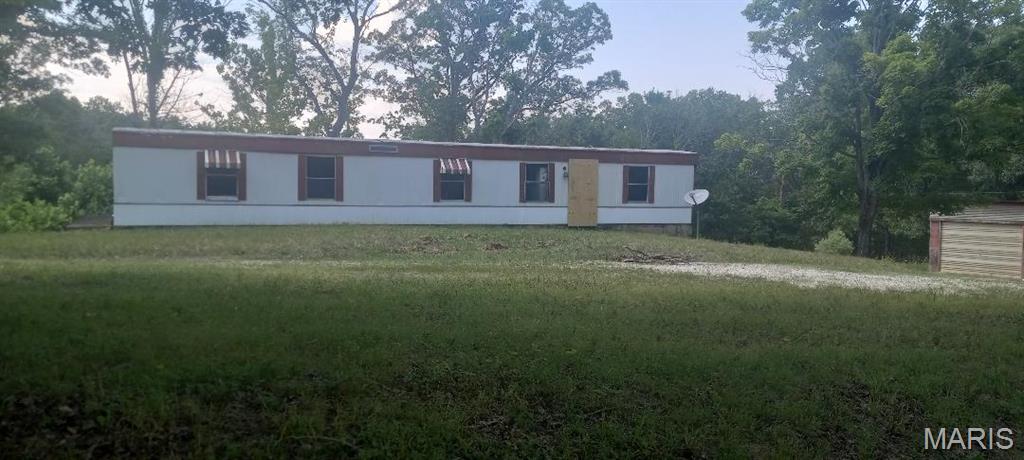 5199 Highway N Property Photo 1