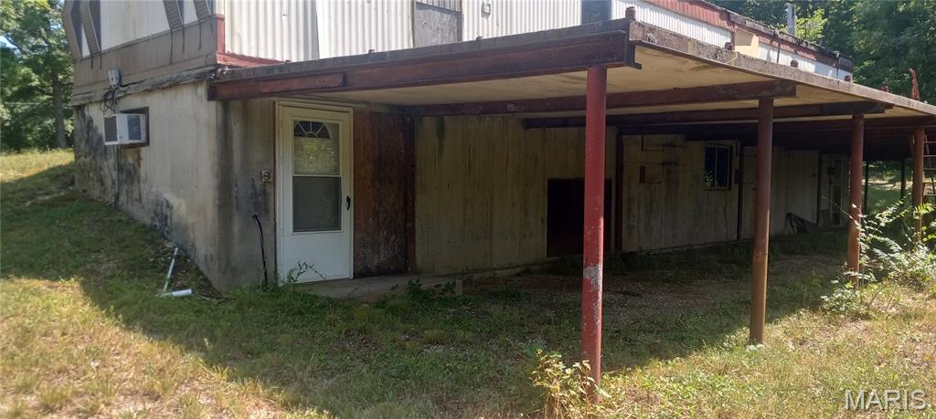 5199 Highway N Property Photo 11