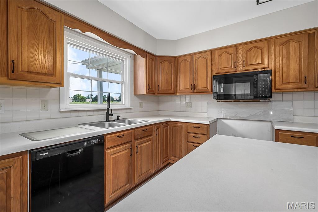 410 Brown Road Property Photo 15