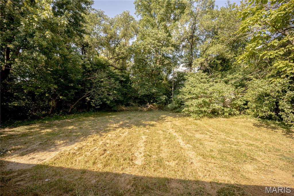 4911 Jeanne Place Property Photo 10