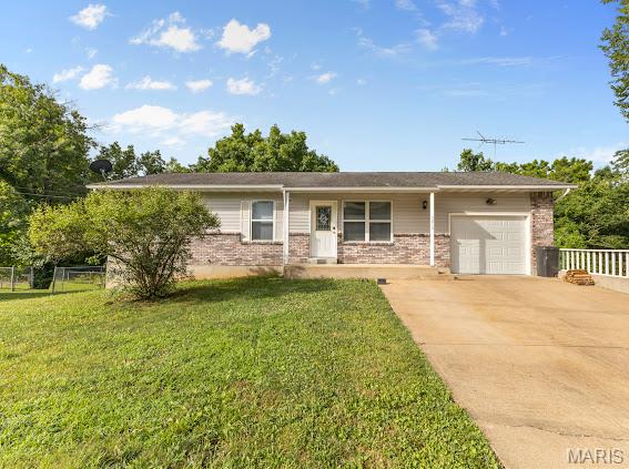 4213 Flucom Road Property Photo 1