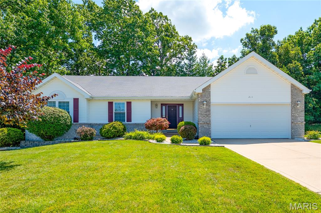 311 Hickory Wood Court Property Photo 1