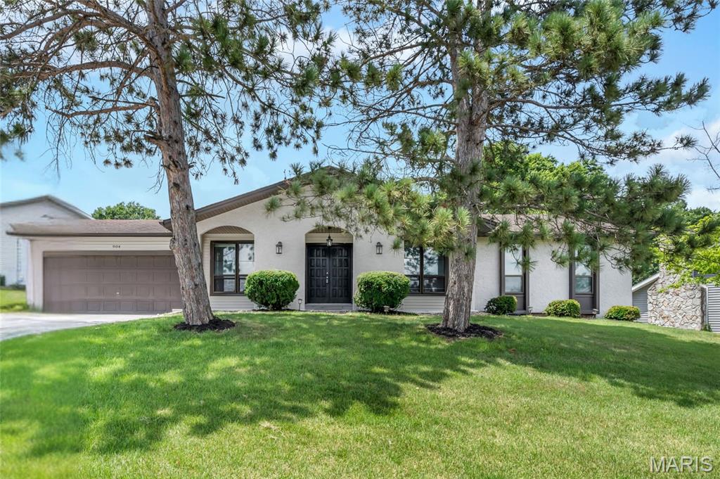 904 Ampere Place Property Photo 1